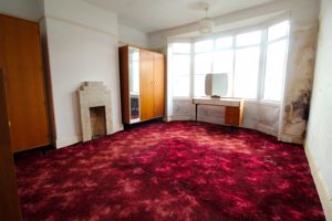 Bedroom- click for photo gallery
